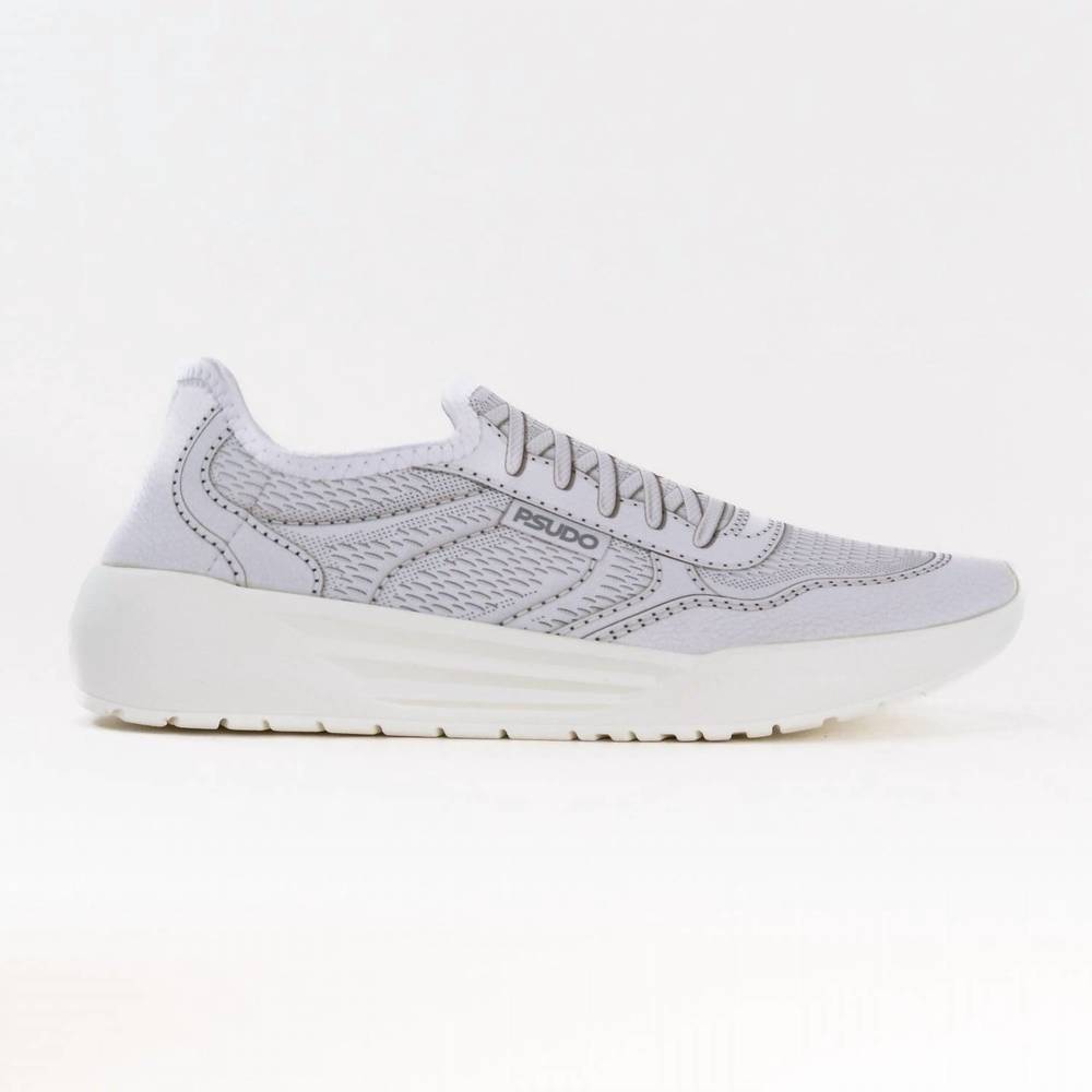 NEW PSUDO men's court sneaker in white